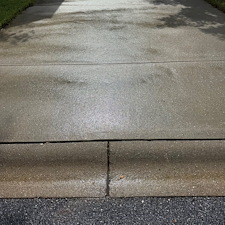 Driveway-and-House-Washing-in-Simpsonville-SC 0
